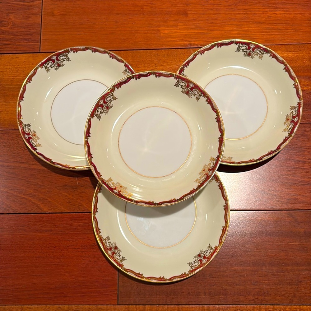 Meito China Hampton Pattern.  Vintage. Hand painted. Set of 4 soup/salad bowls.